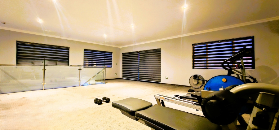 7 Bedroom Property for Sale in Country Club Western Cape